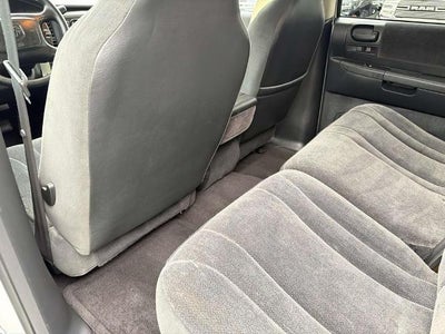 2001 Dodge Dakota Base