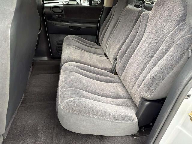 2001 Dodge Dakota Base