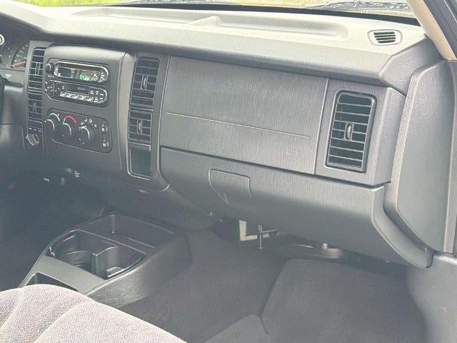 2001 Dodge Dakota Base