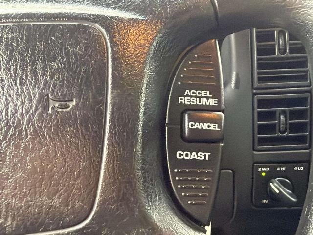 2001 Dodge Dakota Base