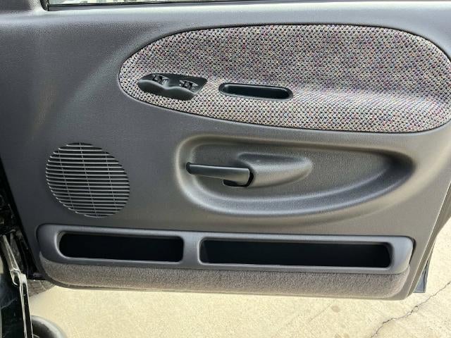 2000 Dodge Ram 3500 Base