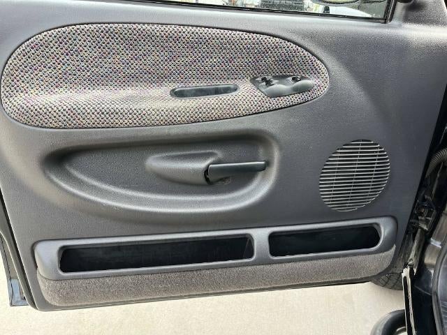 2000 Dodge Ram 3500 Base