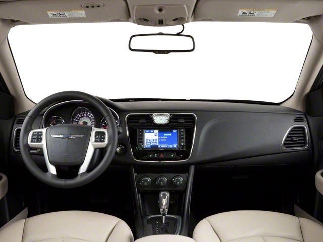 2012 Chrysler 200 4dr Sdn LX
