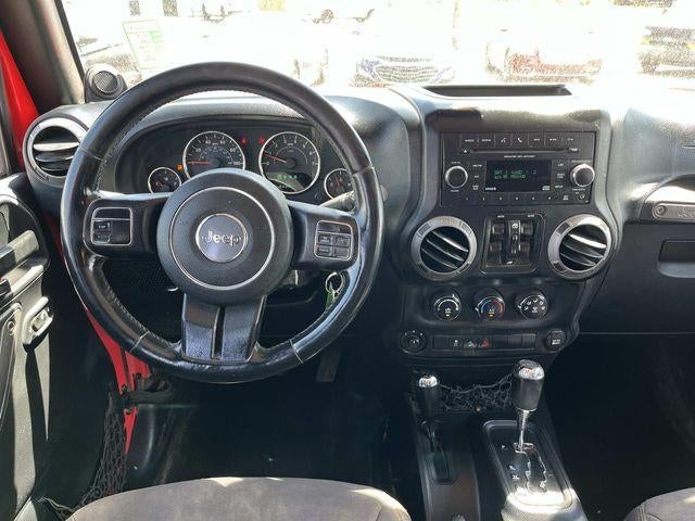 2013 Jeep Wrangler Unlimited 4WD 4dr Freedom Edition *Ltd Avail*