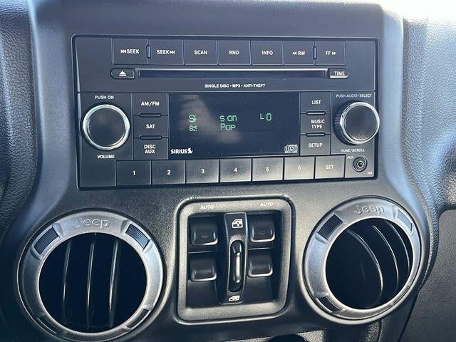 2015 Jeep Wrangler Unlimited 4WD 4dr Sport