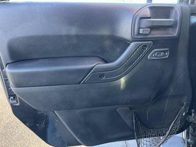 2015 Jeep Wrangler Unlimited 4WD 4dr Sahara