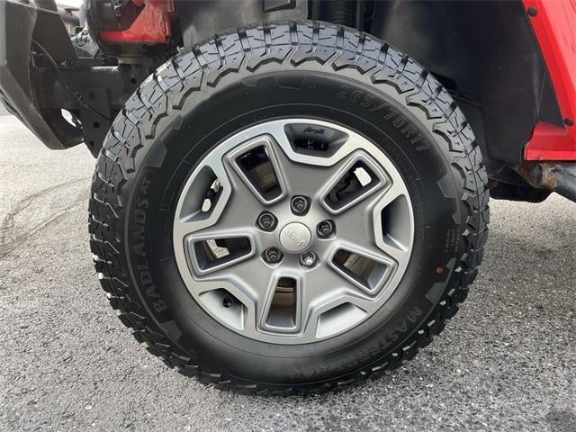 2015 Jeep Wrangler Unlimited 4WD 4dr Sahara