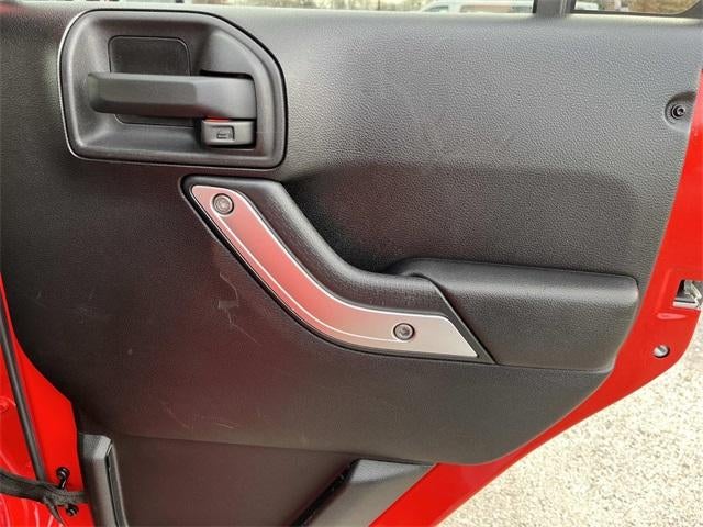 2015 Jeep Wrangler Unlimited 4WD 4dr Sahara