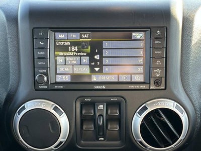 2015 Jeep Wrangler Unlimited 4WD 4dr Sahara