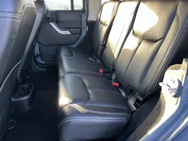 2015 Jeep Wrangler Unlimited 4WD 4dr Sahara