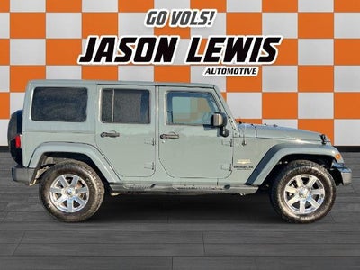 2015 Jeep Wrangler Unlimited 4WD 4dr Sahara