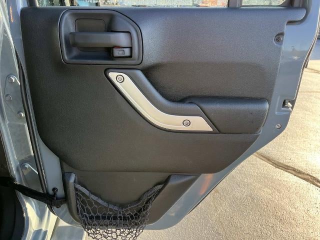 2015 Jeep Wrangler Unlimited 4WD 4dr Sahara