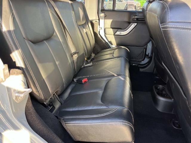 2015 Jeep Wrangler Unlimited 4WD 4dr Sahara