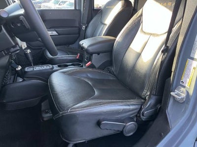 2015 Jeep Wrangler Unlimited 4WD 4dr Sahara