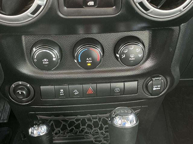 2015 Jeep Wrangler Unlimited 4WD 4dr Rubicon