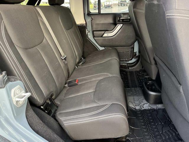 2015 Jeep Wrangler Unlimited 4WD 4dr Rubicon