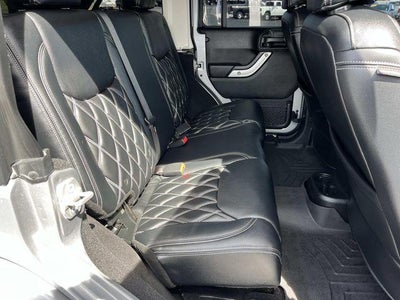 2018 Jeep Wrangler JK Unlimited Sahara 4x4