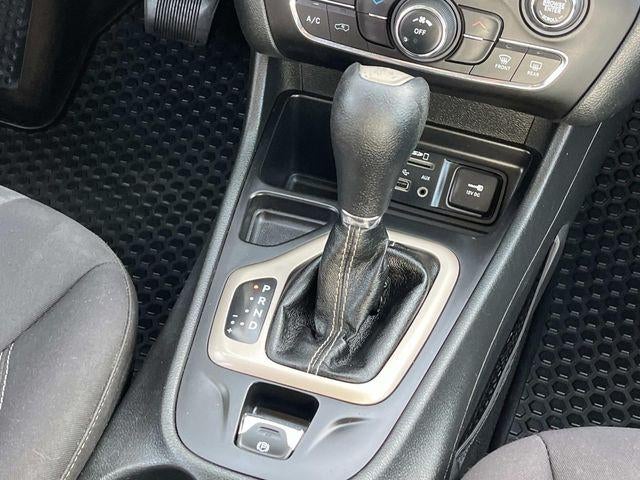 2015 Jeep Cherokee FWD 4dr Latitude