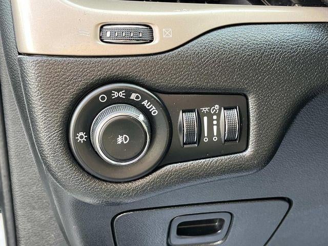 2015 Jeep Cherokee FWD 4dr Latitude