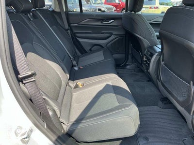 2024 Jeep Grand Cherokee Laredo 4x4