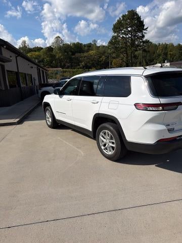 2021 Jeep Grand Cherokee L Laredo 4x4