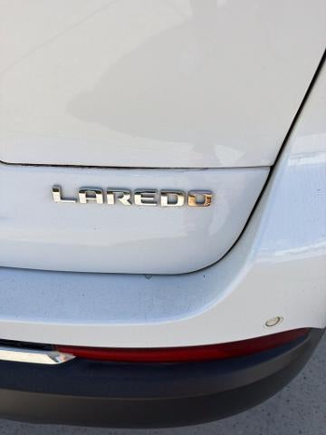 2021 Jeep Grand Cherokee L Laredo 4x4