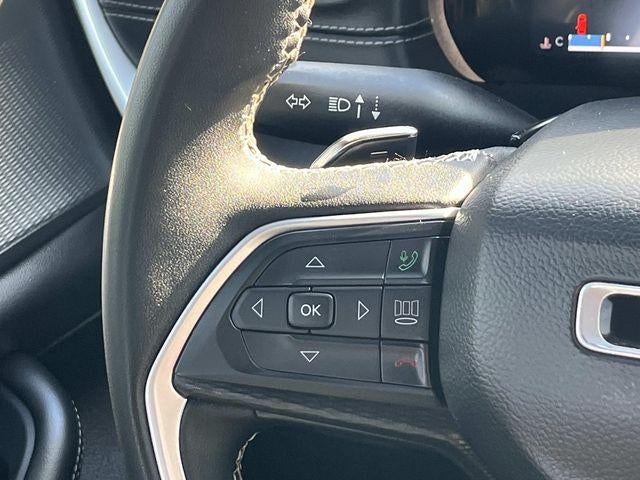 2024 Jeep Grand Cherokee L Laredo 4x4