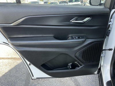 2024 Jeep Grand Cherokee L Laredo 4x4