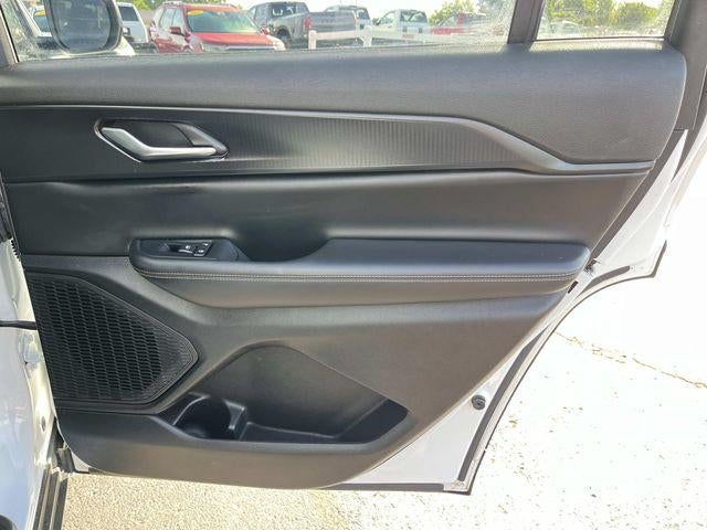 2024 Jeep Grand Cherokee L Laredo 4x4