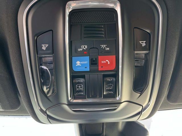 2024 Jeep Grand Cherokee L Laredo 4x4