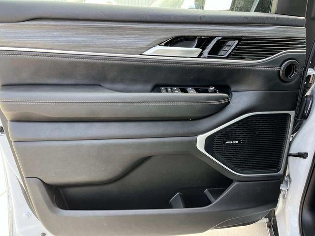 2024 Jeep Wagoneer Series III 4x4