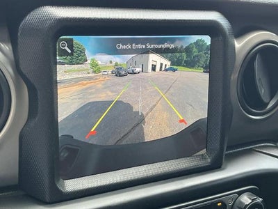 2021 Jeep Gladiator Willys Sport 4x4