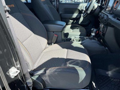 2023 Jeep Gladiator Mojave 4x4