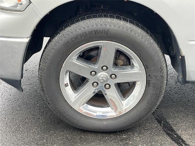 2012 RAM 1500 4WD Crew Cab 5.7 Ft Box Big Horn