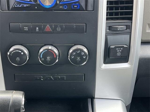 2012 RAM 1500 4WD Crew Cab 5.7 Ft Box Big Horn