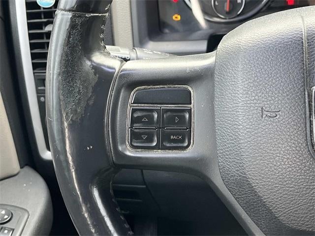 2012 RAM 1500 4WD Crew Cab 5.7 Ft Box Big Horn