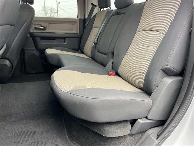 2012 RAM 1500 4WD Crew Cab 5.7 Ft Box Big Horn