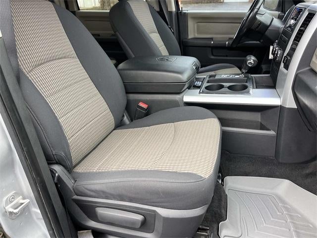 2012 RAM 1500 4WD Crew Cab 5.7 Ft Box Big Horn