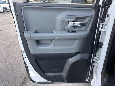 2015 RAM 1500 2WD Quad Cab 6.4 Ft Box SLT