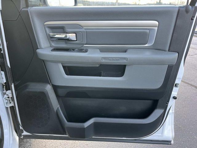 2015 RAM 1500 2WD Quad Cab 6.4 Ft Box SLT