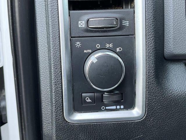 2015 RAM 1500 2WD Quad Cab 6.4 Ft Box SLT