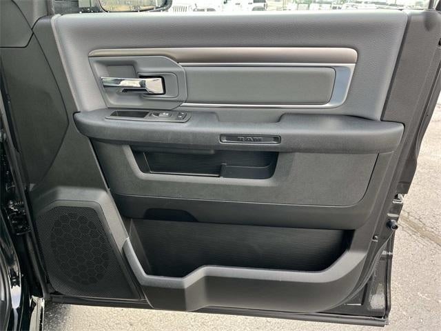 2024 RAM 1500 Classic SLT 4x2 Quad Cab 6'4" Box