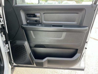 2019 RAM 1500 Classic Tradesman 4x4 Quad Cab 6'4" Box