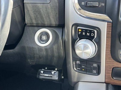 2016 RAM 1500 4WD Quad Cab 6.4 Ft Box Laramie