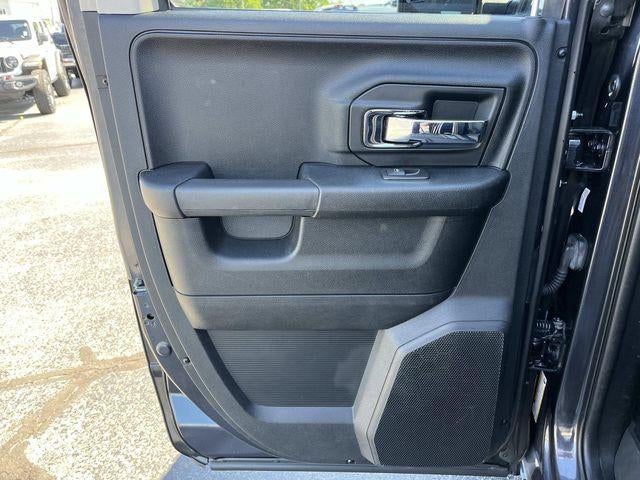 2016 RAM 1500 4WD Quad Cab 6.4 Ft Box Laramie