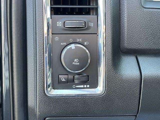 2016 RAM 1500 4WD Quad Cab 6.4 Ft Box Laramie