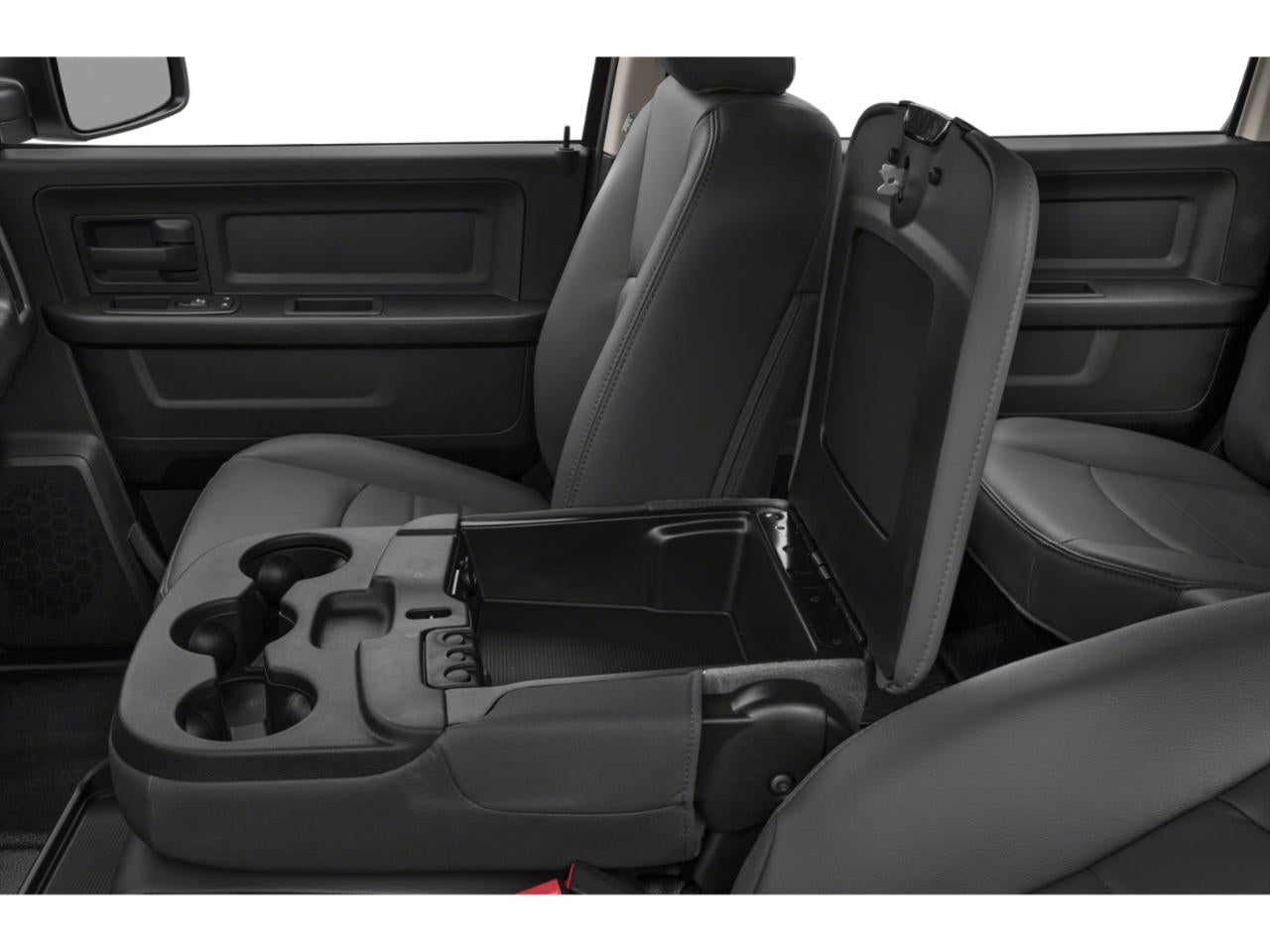 2019 RAM 1500 Classic Express 4x4 Crew Cab 5'7" Box