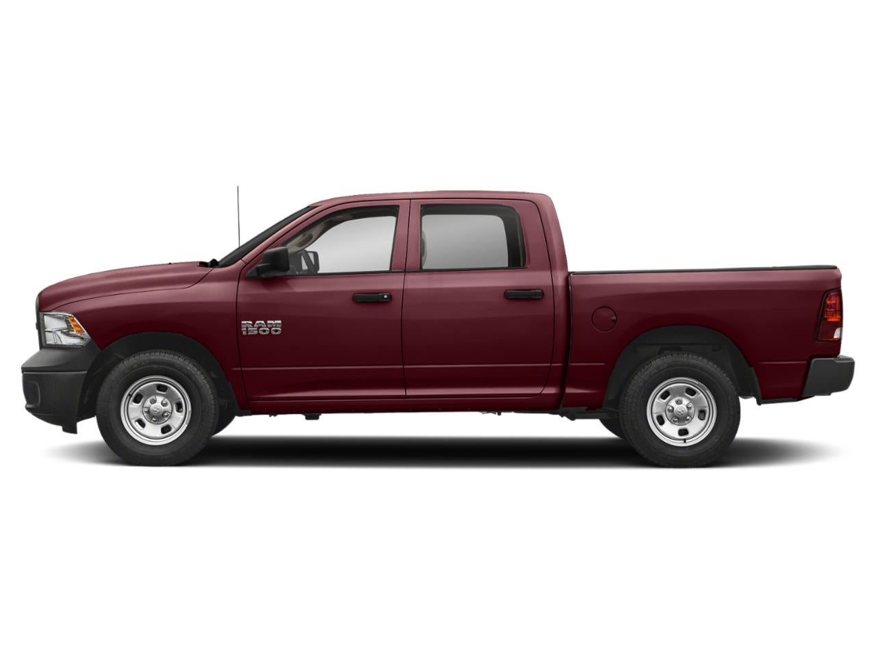 2019 RAM 1500 Classic Express 4x4 Crew Cab 5'7" Box