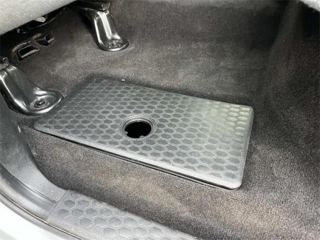 2013 RAM 1500 4WD Crew Cab 5.7 Ft Box Express