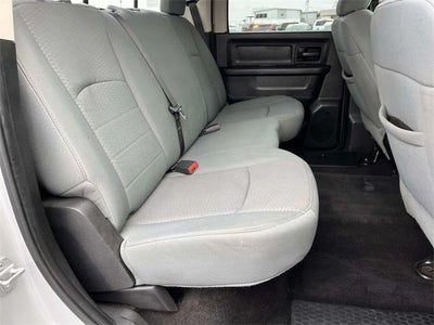 2013 RAM 1500 4WD Crew Cab 5.7 Ft Box Express